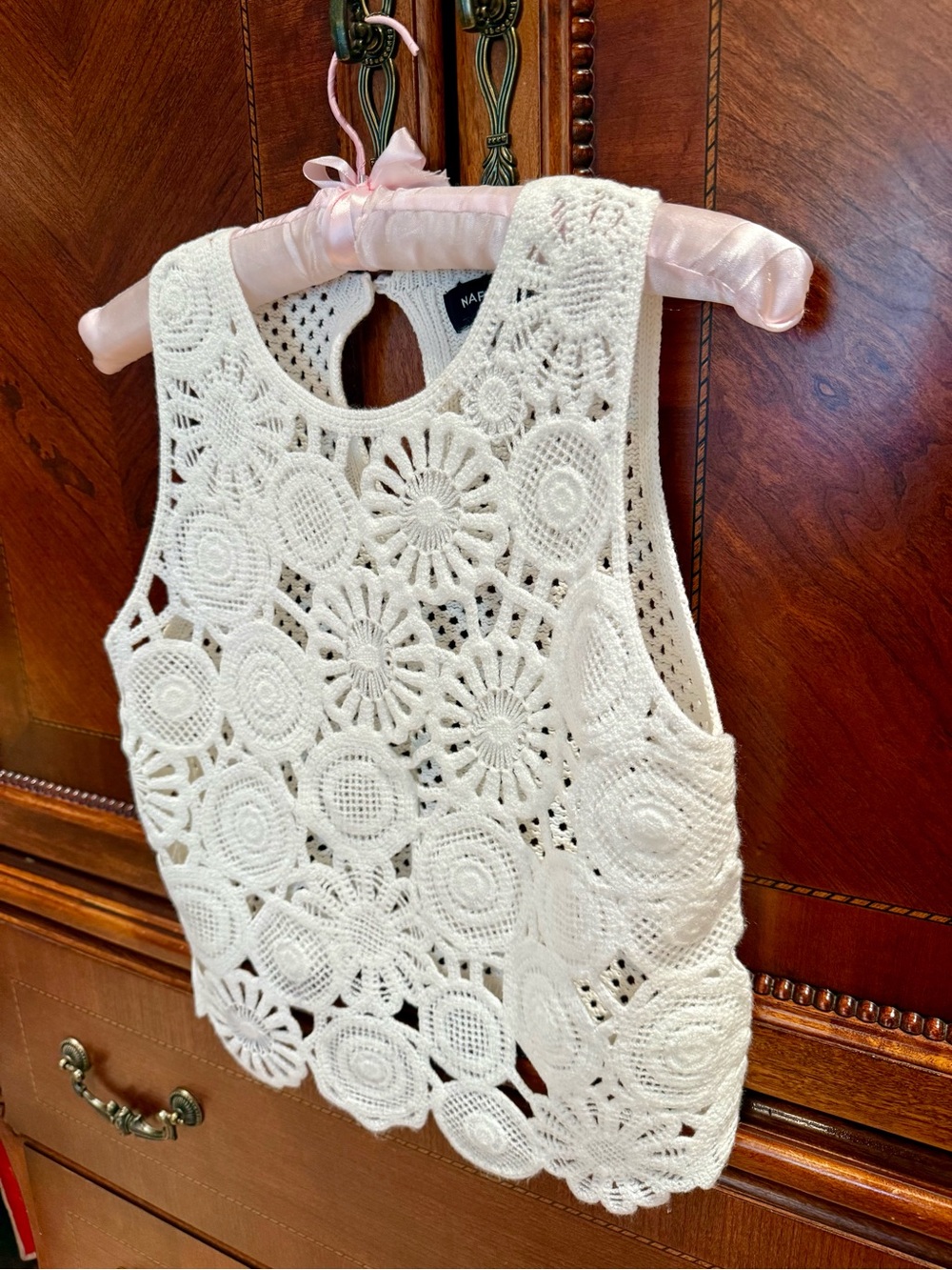 NWT! Naf Naf Floral Crochet Tank Top - Picture 6 of 9